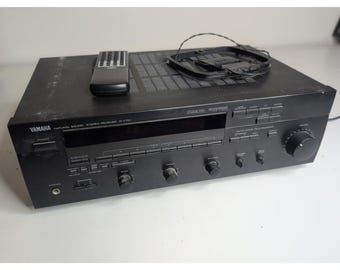 Yahama R-V701 Sound Stereo Receiver Vintage Hallo-Fi Fernbedienung und Antenne Bundle