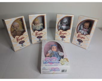 Vtg 8 "Kewpie Doll Lot 5 Zauberer von Oz Dorothy Tin Man Vogelscheuche Löwe Neu in Box