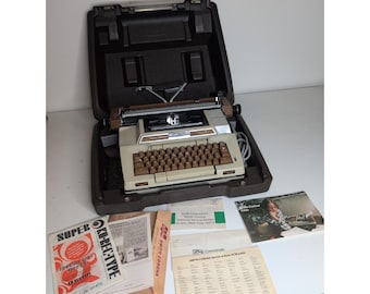 VTG Smith-Corona Coronamatic 2200 Elektro Schreibmaschine Arbeit mit Hartschalenkoffer