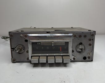 1970  corvette am/fm radio-model no. 7302721- 01vfp1- Vintage Car