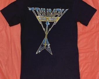 Vintage Graphic Triumph Allied Forces 1981 Tour T-Shirt One Sides Size S-4XL