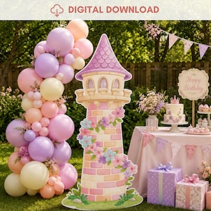 Puede incluir: Una descarga digital que muestra una torre ilustrada con techo morado y paredes de ladrillo rosa decoradas con flores, junto a un arco de globos en tonos rosa, morado y amarillo, con una mesa de cumpleaños decorada al lado.