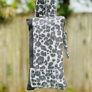 Bolso de mano Cheetah Denim. Denim reciclado. Forrado.