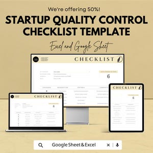 Könnte beinhalten: Eine digitale Startup-Qualitätskontroll-Checklistenvorlage für Excel und Google Sheets, angezeigt auf einem Desktop-Monitor, einem Laptop und einem Tablet. Die Bildschirmoberfläche zeigt eine beige Kopfzeile mit dem Text CHECKLIST und einem Feder-Symbol.