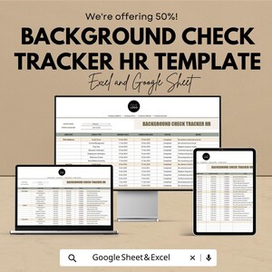 Könnte beinhalten: Eine digitale HR-Vorlage für Hintergrundüberprüfungen, die auf einem Laptop, einem Computermonitor und einem Tablet angezeigt wird. Der Text auf dem Bildschirm lautet "BACKGROUND CHECK TRACKER HR TEMPLATE Excel and Google Sheet". Das Bild enthält auch den Text "We're offering 50%!"