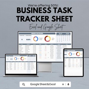 Può includere: Un foglio di monitoraggio delle attività aziendali digitale visualizzato su un laptop, un monitor desktop e un tablet. Il testo recita "BUSINESS TASK TRACKER SHEET Excel and Google Sheet". Il foglio mostra un grafico di avanzamento e un calendario per aprile 2024.