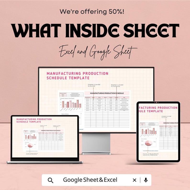 Op de afbeelding: Een promotieafbeelding voor een sjabloon voor een productieplanning. De afbeelding toont een laptop, een desktopmonitor en een tablet, die elk de sjabloon laten zien. Tekst bevat "WHAT INSIDE SHEET" en "Excel and Google Sheet". De achtergrond is roze.
