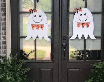 Halloween Door Hanger, Ghost door hanger, boo decor, trick or treat