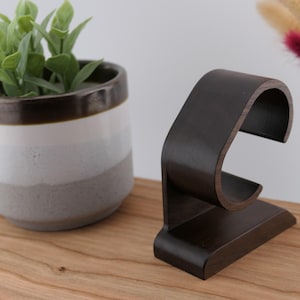 Wooden Watch Stand - Minimalist Timepiece Display image 10