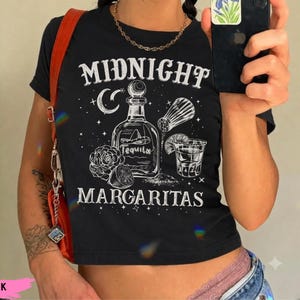 Camiseta de bebé Margaritas de Medianoche, Camiseta de Sal, Romero, Lavanda, Amor, Camiseta de bebé Brujería, Camiseta de Margaritas de Halloween, Magia Práctica