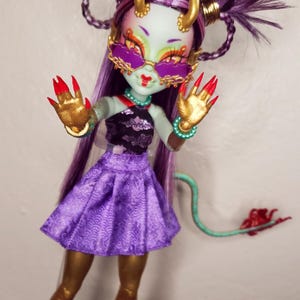 Jinafire Long Monster High G3-pop aangepast herschilderen en restylen