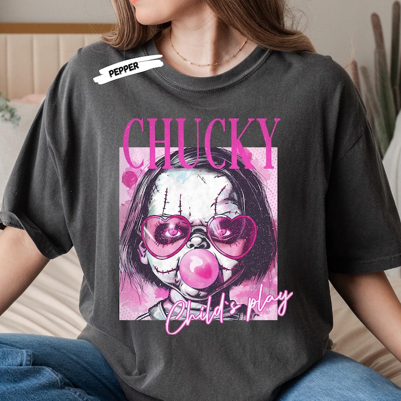 Bubblegum Horror Icons Shirt, Cute Halloween Scary Movie Tee, Chucky Jason Michael Myers Frankenstein Clown Shirt
Funny Horror Character Shirt, Pastel Pink Killer Tee, Bubblegum Slasher Villains Shirt, Spooky Halloween Outfit