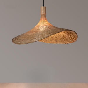 Aesthetic Bamboo Pendant Light – 50cm Woven Rattan Ceiling Lamp – Natural Boho Lighting for Bedroom, Living Room, or Dining Space