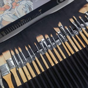 25-Pack Oil Acrylic Brushes - Beechwood Nylon for Canvas Art - Portable Artist Kit