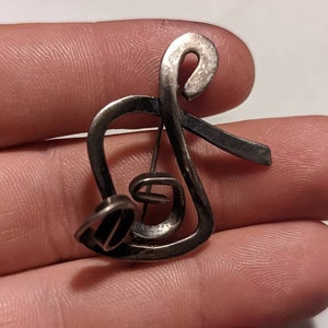 Vintage Large Sterling Silver Musical Note Brooch Pin