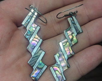 Pendientes colgantes vintage de plata con abulón y alpaca