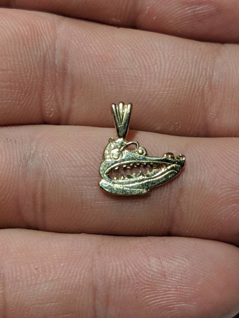 Gold University of Florida Gators Pendant Charm 10k