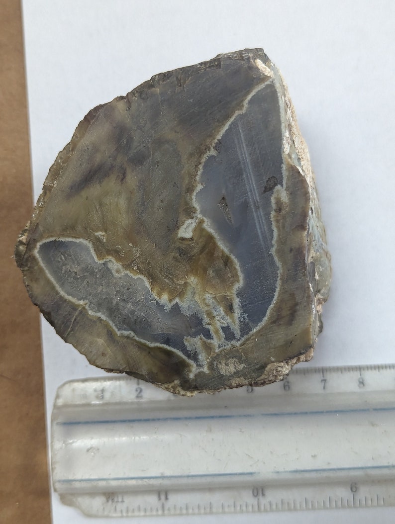 Large ThunderEgg Agate Crystal Geode image 5