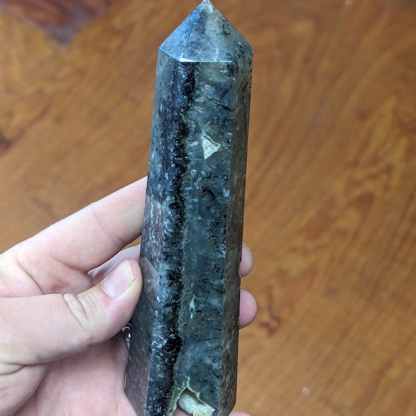 Big Prehnite w Epidote Polished Obelisk Tower