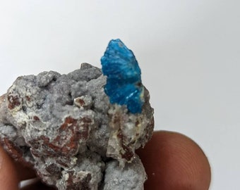 Raro cúmulo de cristales de cavansita