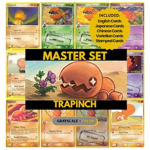 Może przedstawiać: Kolekcja kart kolekcjonerskich Pokémon Trapinch, w tym wersje angielskie, japońskie i chińskie. Karty przedstawiają różne ilustracje postaci Trapinch, z tekstem "MASTER SET" i "GRAYSCALE + COLOR".