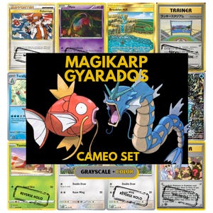 Op de afbeelding: Een verzameling Pokémon-ruilkaarten. De centrale afbeelding toont Magikarp en Gyarados met de tekst "MAGIKARP GYARADOS CAMEO SET." Andere kaarten zijn onder meer "Fisherman", "Mew", "Brooklet Hill" en "Reverse Holo" kaarten. De set bevat grijswaarden- en kleurvariaties.