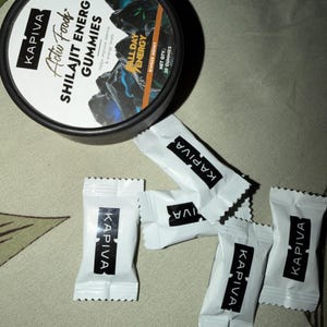 Himalaya Shilajit Gummies: 225 mg, Ingwer Honig Geschmack KSM-66 Ashwagandha, Vegan, Laborgetestet, 60N Bild 2