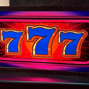 Vintage Glass Slot Machine – Old Vegas Collectible (Bally 777)