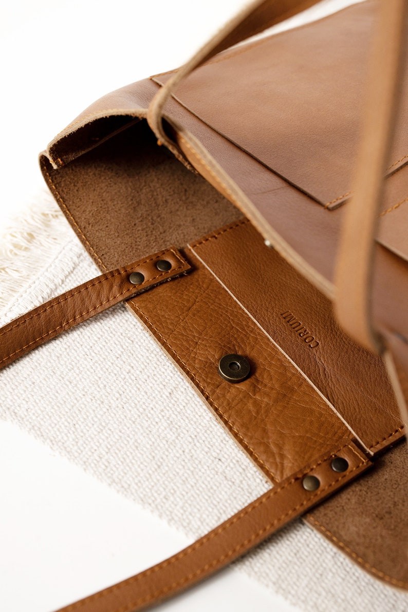 Medium Cognac Leather Tote bag No LPB-32001
