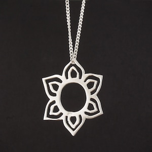 Handcrafted Silver Flower Pendant Necklace: Delicate Floral Jewelry Gift