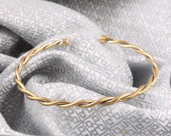 22K Gold Plated Waterproof Bangle: Chunky Rope Cuff Bracelet