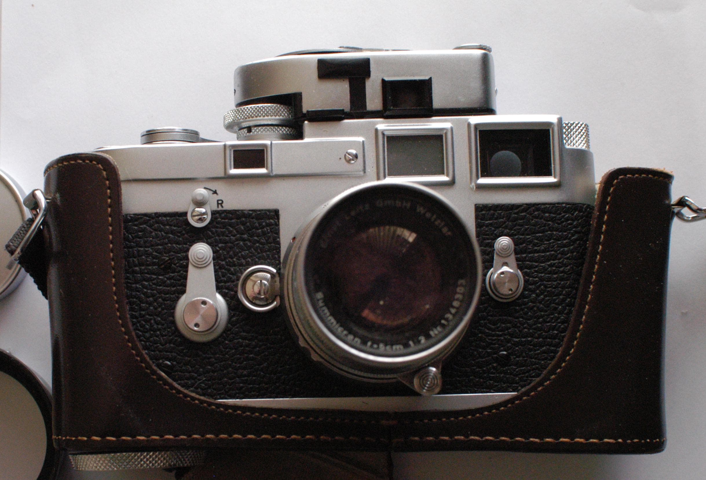 Leica M3 35mm Rangefinder Camera With 5cm F2 Collapsible Summicron Lens ...