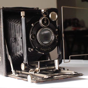Welta Kamera-Werke Welta, 9x12cm Folding Plate Camera with 135mm f4.5 Doppel-Anastigmat Lens in Compur Shutter.