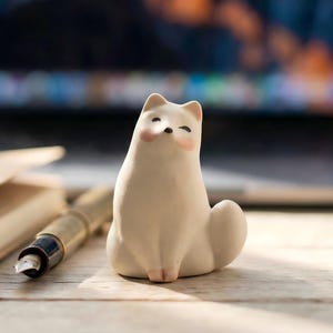 Handskulpterad rävfigur i keramik, liten skrivbordsdekoration, kawaii djurstaty