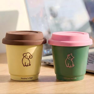 Handgefertigter Keramikreisebecher, Katzenhund-Kaffeetasse mit Silikondeckel, Dopamin-Trinkgeschirr