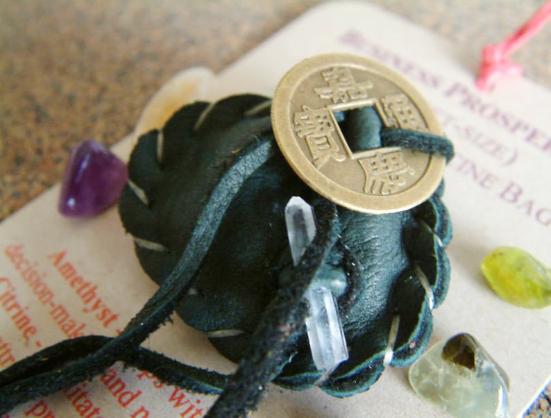 Business Prosperity pocket-size Crystal Medicine Bag image 1