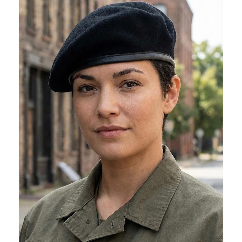 Sivi Wool Parisian Beret - Che Guevara Inspired Army Style French Beret image 3