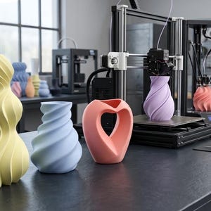 Pacchetto di vasi moderni per Blender - Modelli 3D / Elementi decorativi per la casa / Vasi stilizzati / File .BLEND / Modelli per la stampa 3D