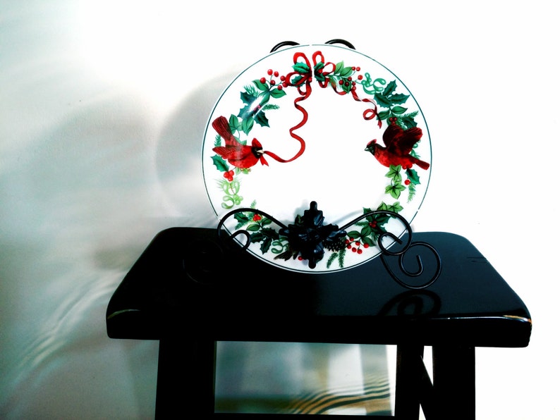 Royal Norfolk Cardinal Dinner Christmas Plate home accents vintage plate