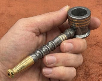 Handgefertigter Mörser & Stößel aus Damaststahl, Grinder Set mit Messingakzenten, Luxus-Tabakmühle, Einzigartiges Geschenk für Ihn, Sammlerstück