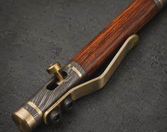 Pluma estilográfica de acero de Damasco con mecanismo de cerrojo, bolígrafo de madera hecho a mano, regalo de quinto aniversario, regalo para él, bolígrafo de oficina personalizado, regalo de jubilación