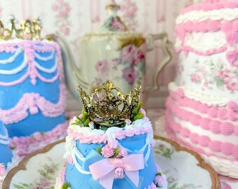 Beautiful Pink Princess Faux Cake Roses - Marie Antoinette Love Shack ...