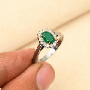 Emerald & Diamond Halo Ring, 925 Sterling Silver Vintage-Inspired Gemstone Ring, Elegant Emerald Jewelry, Engagement Ring, Best Gift for Her