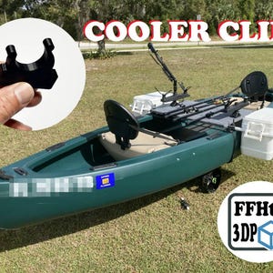 igloo cooler with fishing rod holder Trailmate 52 Qt Roller insulated walls and an insulated lid to help keep the contents cold for hours Fishing Rod Holder 45/75/70/110 qt