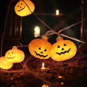 Halloween Pumpkin String Lights – 10FT 20 LED Jack-O’-Lantern Lights | Battery Operated Waterproof Indoor Outdoor Halloween Decor