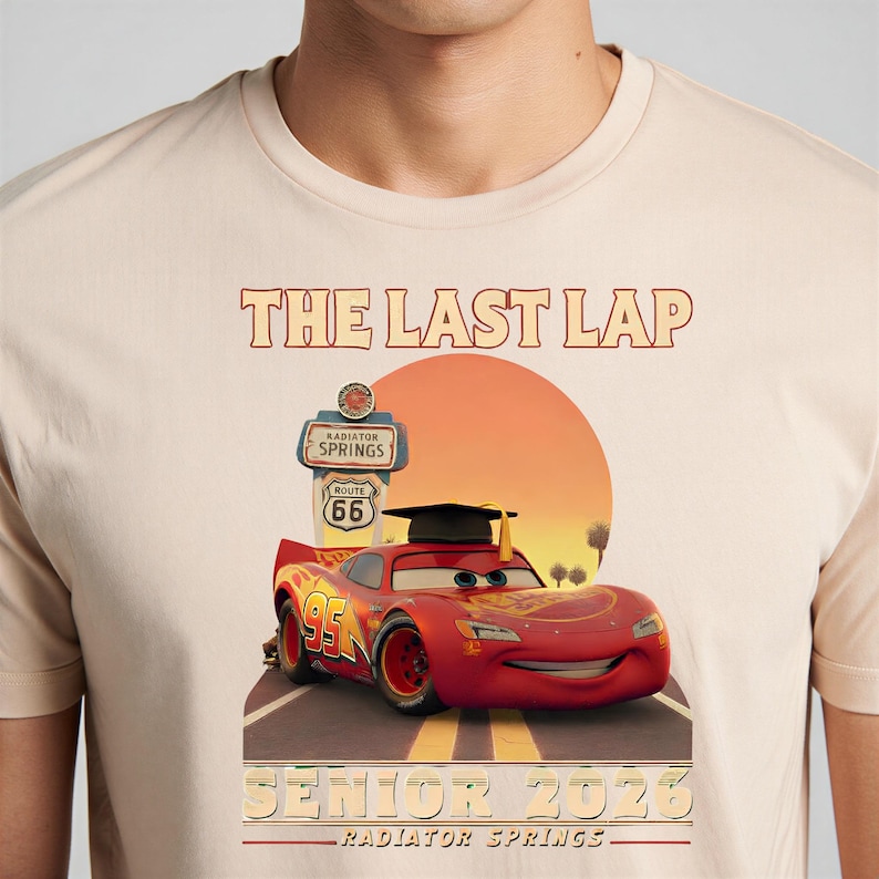 Lightning McQueen Senior 2026 Shirt, The Last Lap Graduation Tee, Cars Movie Grad Shirt, Racing Senior Outfit, Cartoon Grad Tee bild 14