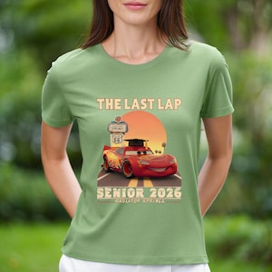 Lightning McQueen Senior 2026 Shirt, The Last Lap Graduation Tee, Cars Movie Grad Shirt, Racing Senior Outfit, Cartoon Grad Tee bild 15