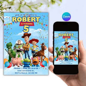 Op de afbeelding: Een uitnodiging voor een verjaardagsfeest met de personages uit de animatiefilm Toy Story. De uitnodiging heeft een blauwe achtergrond met de tekst "Robert wordt 5". De uitnodiging bevat ook de datum, tijd en locatie van het feest.