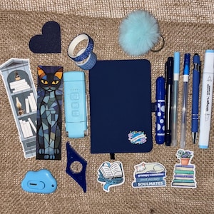 Bücherbündel Blau