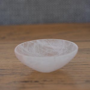 Rose quartz bowls -bowls -rose quartz -pink quartz -crystals -gemstone bowl -gemstone carving -Gemstone -gems -crockery -gemstone idols